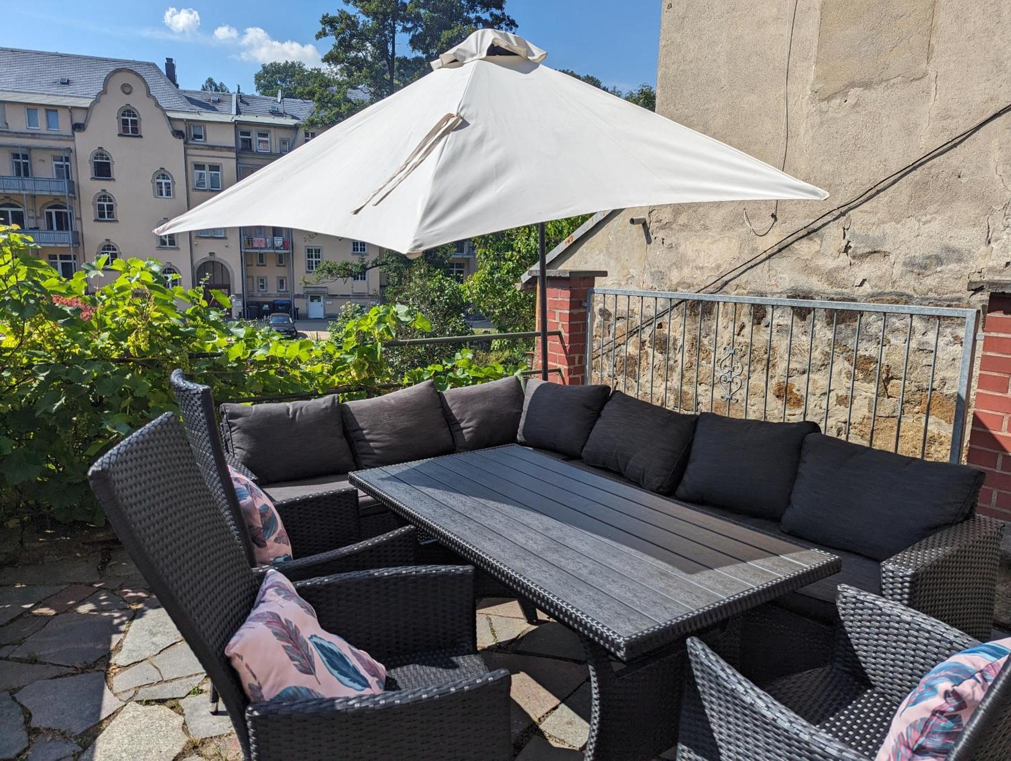Famzi - Urlaubsmagie - Familienwohnung Mit Gemeinschaftsgarten, -Sauna & -Pool Sebnitz Extérieur photo