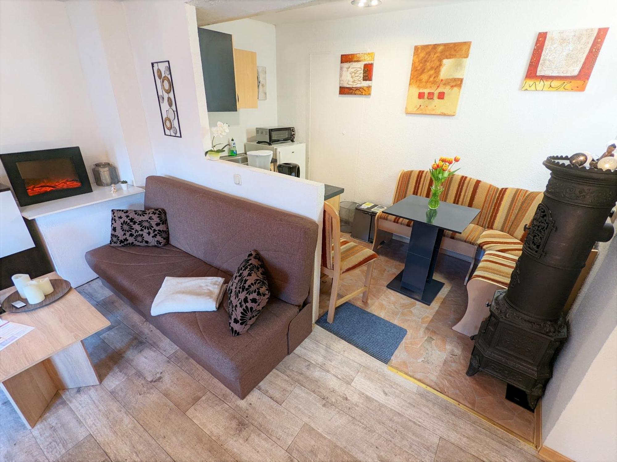 Famzi - Urlaubsmagie - Familienwohnung Mit Gemeinschaftsgarten, -Sauna & -Pool Sebnitz Extérieur photo