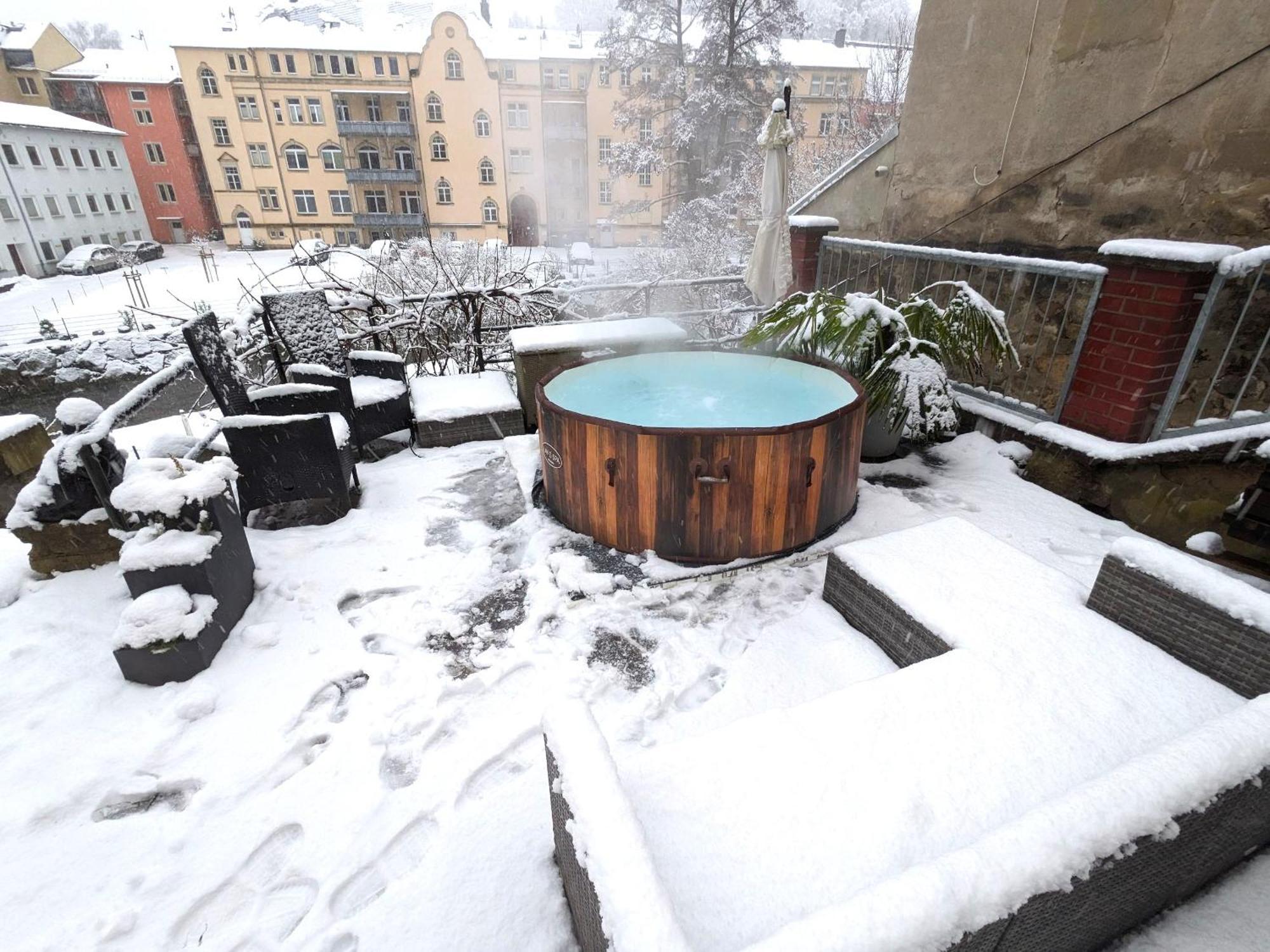 Famzi - Urlaubsmagie - Familienwohnung Mit Gemeinschaftsgarten, -Sauna & -Pool Sebnitz Extérieur photo